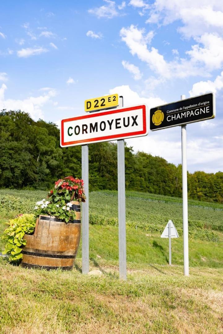 Nuit Insolite : Tonneau Enchante Cormoyeux Buitenkant foto